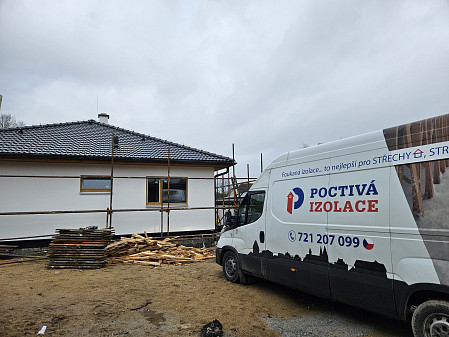 Izolace stropu dřevostavby v Rodvínově